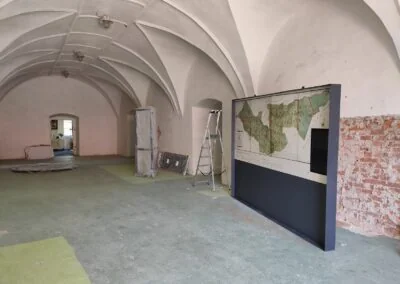 Instalace interaktivního kiosku a světelné mapy v Dívčím Hradě